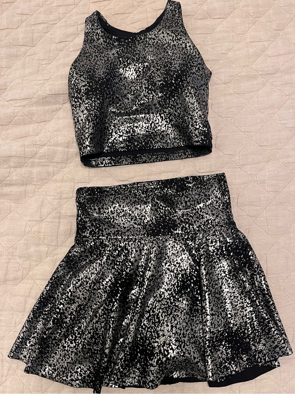 Old Navy Active Girls' Silver and Black Skort and Crop Top Set